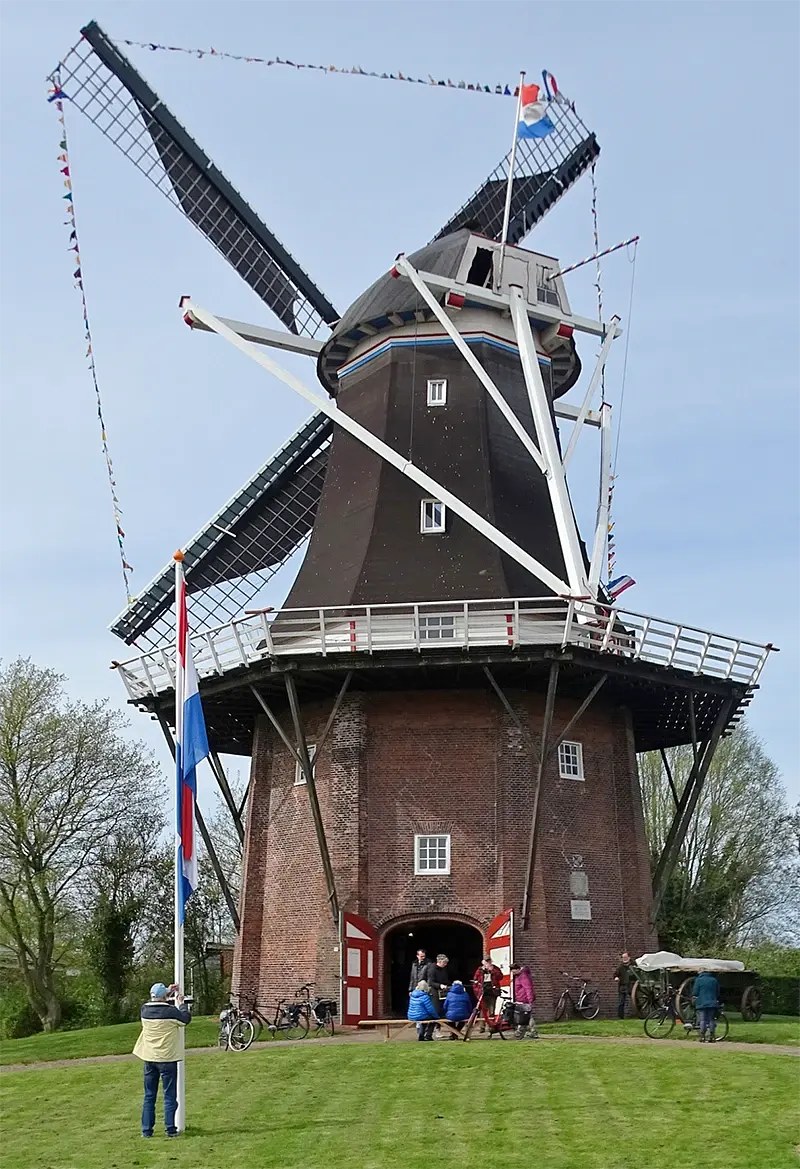 2, Molen 00496 Eva (Usquert), Martin E. van Doornik (27-4-2023) | Database Nederlandse molens