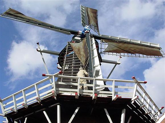 6, Molen 00587 Niemans Molen (Veelerveen), Harmannus Noot (13-08-2005). | Database Nederlandse molens