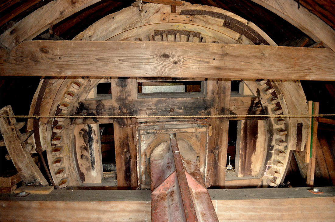 15, Molen 00489 De Onderneming (Vierhuizen), Rob Hoving (7-5-2017)Het bovenwiel. | Database Nederlandse molens