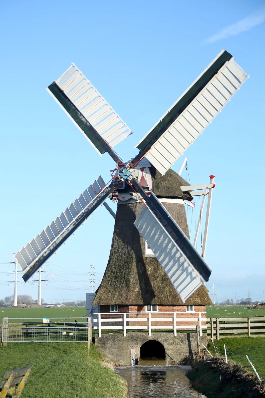 Molen 00445 De Palen (Westerwijtwerd), Wouter Bakker (19-1-2023) | Database Nederlandse molens