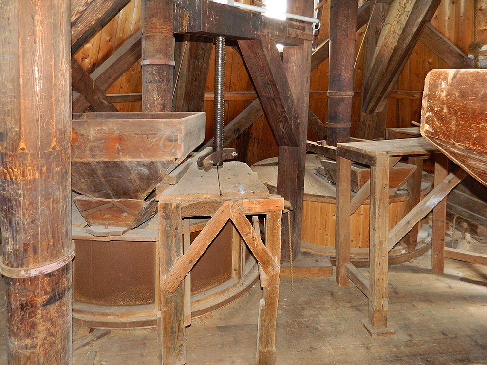 11, Molen 00568 Molen Berg (Winschoten), Vincent Mepschen (14-6-2016) | Database Nederlandse molens