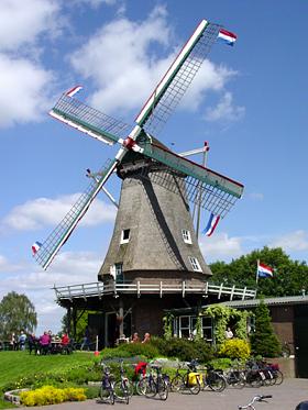 4, Molen 00891 De Zwiepse Molen (Lochem-Zwiep), Harmannus Noot (4-6-2006). | Database Nederlandse molens