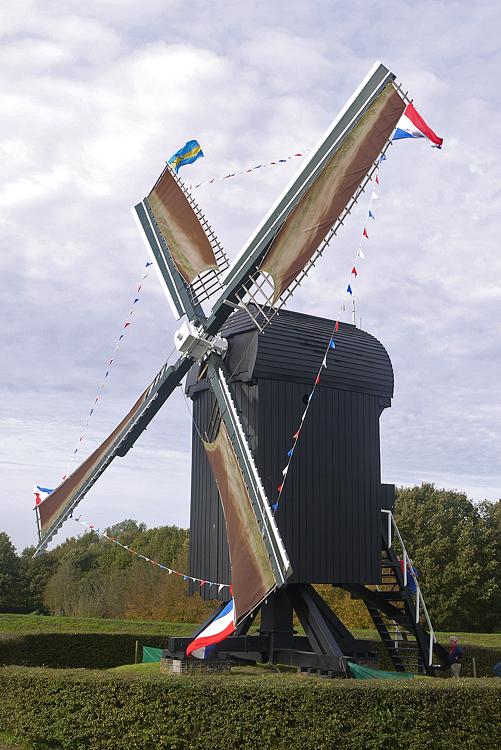 Molen 10009 (Naamloos) (Bourtange), Matthieu Hoogduin (18-10-2014). | Database Nederlandse molens