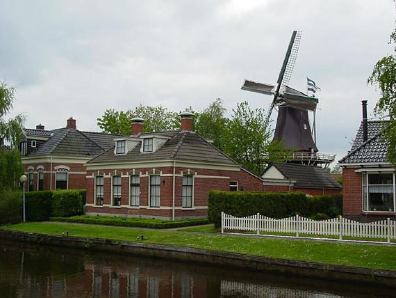 1, Molen 04428 Eben Haëzer (Enumatil), Harmannus Noot (8-5-2004). | Database Nederlandse molens