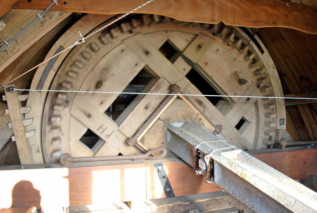 18, Molen 00483 De Lelie (Eenrum), Martijn Scholtens (10-10-2010) | Database Nederlandse molens