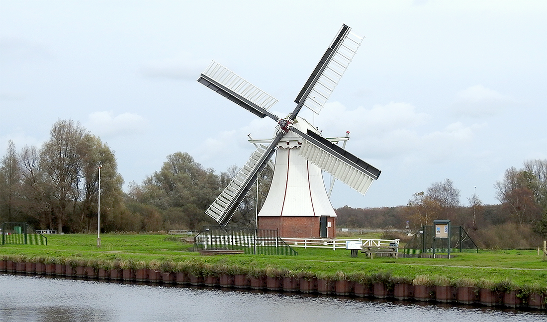 1, Molen 04423 De Witte Molen (Glimmen), Jan Koelstra (26-10-2017) | Database Nederlandse molens