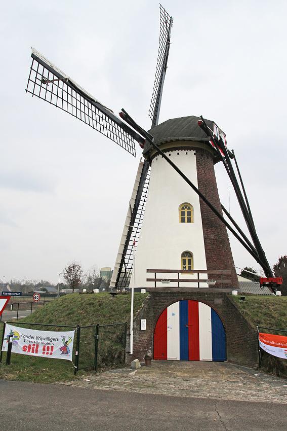 2, Molen 00182 Sint Anna (Weert), Ton Koorevaar (15-3-2015) | Database Nederlandse molens