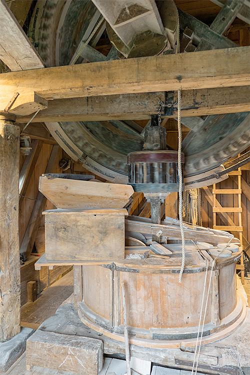 8, Molen 00215 Sint Anthoniusmolen (Kessel), Marcel van Nies (2-10-2016) | Database Nederlandse molens