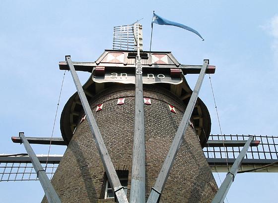 3, Molen 00200 Leonardusmolen (Maasbracht), Rob Pols (27-7-2006). | Database Nederlandse molens
