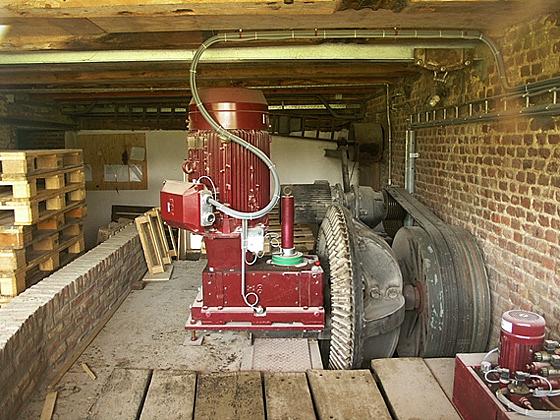 10, Molen 01134 a Commandeursmolen / Onderste Molen (Mechelen), W. Jans (18-06-2006) | Database Nederlandse molens