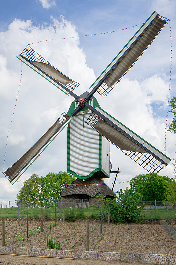Molen 10686 Prins Bernhard (Melick), Marcel van Nies (14-5-2017) | Database Nederlandse molens