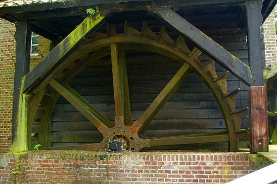 7, Molen 03514 a Leumolen of St. Ursulamolen (Nunhem), Jan van der Molen (augustus 2005) | Database Nederlandse molens