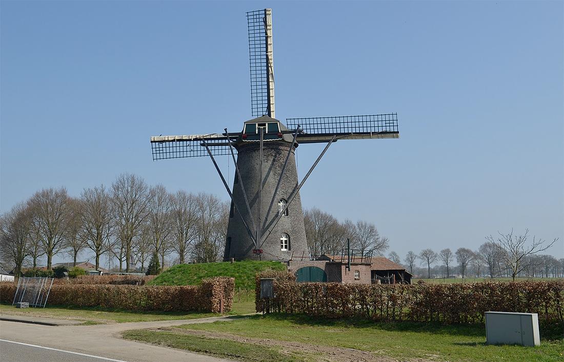3, Molen 03508 Sint Petrus (Roggel / Nijken), Jan Kruithof (9-4-2015) | Database Nederlandse molens