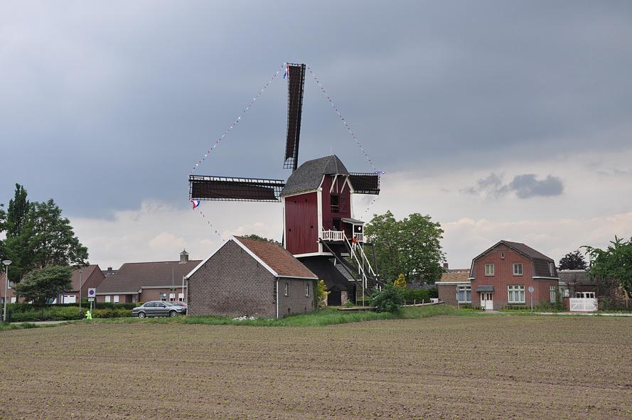 3, Molen 00185 Sint Jan (Stramproy), Jacques van de Winkel (14-5-2011) | Database Nederlandse molens
