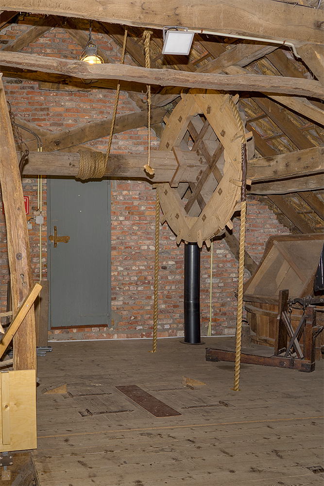 11, Molen 06681 t Broekmolen (Stramproy-Heyeroth), Marcel van Nies (23-7-2017)Het handluiwerk. | Database Nederlandse molens