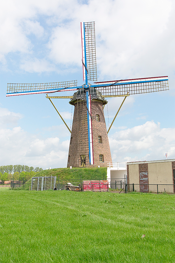 Molen 00183 Sint Anna (Tungelroy), Frank Hendriks (26-4-2018) | Database Nederlandse molens