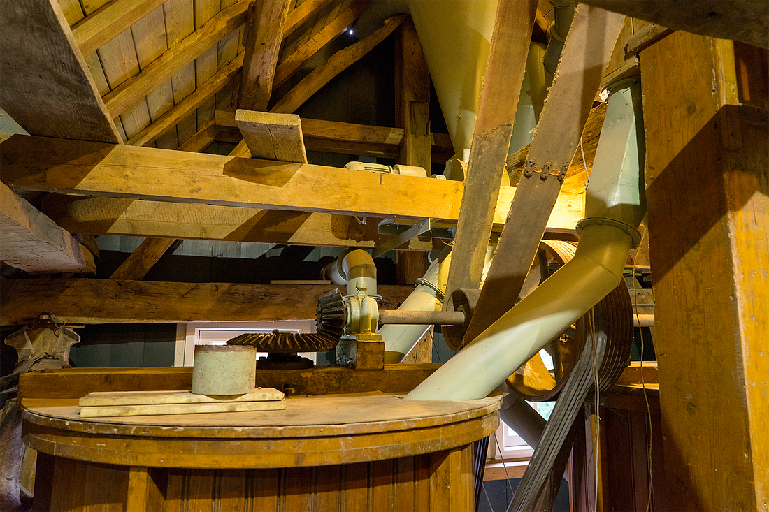 10, Molen 02800 Uffelse Molen (Haler (Hunsel)), Marcel van Nies (2-10-2016) | Database Nederlandse molens