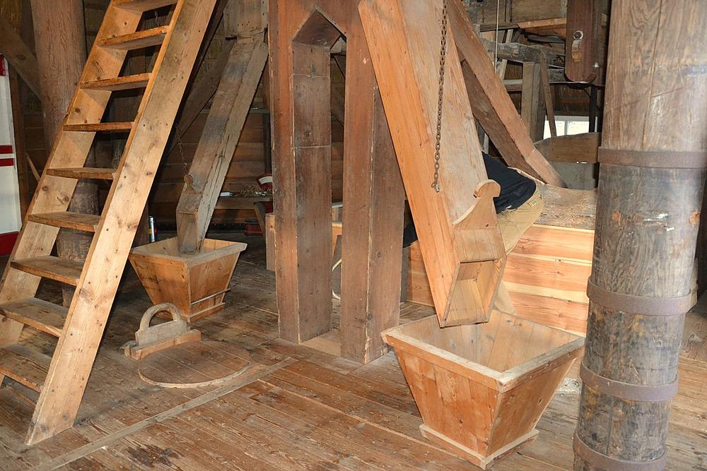 11, Molen 00450 De Leeuw (Zeerijp), Martijn Scholtens (27-10-2012) | Database Nederlandse molens