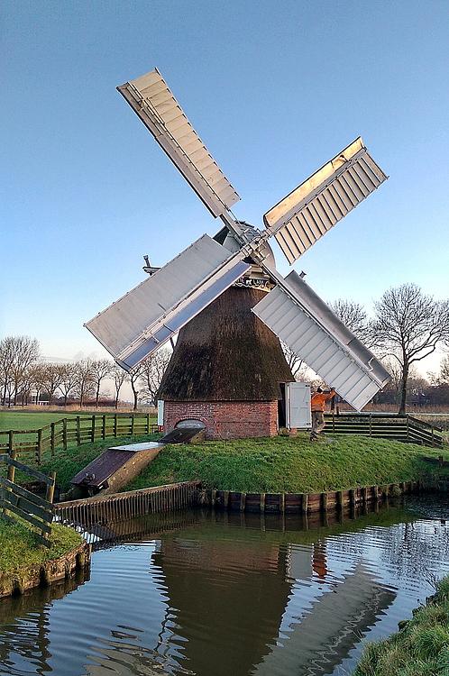 Molen 00468 't Witte Lam (Zuidwolde), Martijn Scholtens (16-12-2014). | Database Nederlandse molens