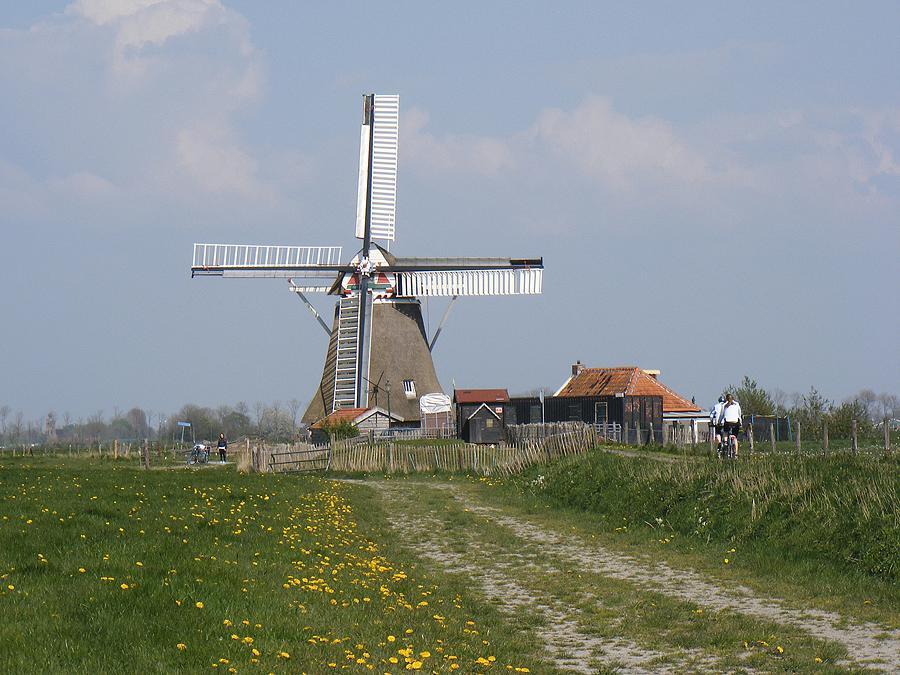 1, Molen 06404 Koningslaagte (Zuidwolde), Martin E. van Doornik (20-4-2014). | Database Nederlandse molens