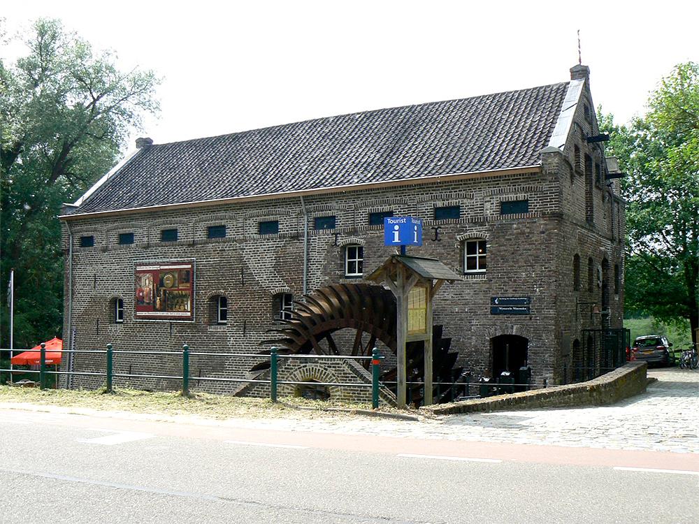 1, Molen 06680 v Kasteelmolen /Wymarsche Molen (Arcen), Bart van Maaren (25-5-2016) | Database Nederlandse molens