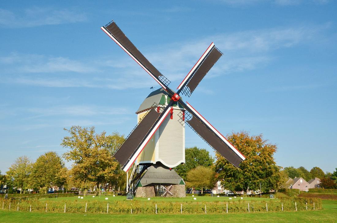 1, Molen 12350 Aurora (Baexem), Bernd Käding (18-10-2017) | Database Nederlandse molens
