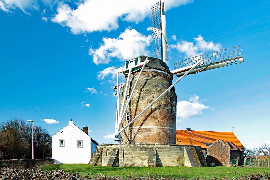 3, Molen 00754 Torenmolen van Gronsveld (Maastricht-Gronsveld), Michel Hessels (20-3-2018) | Database Nederlandse molens