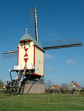2, Molen 12195 De Vlijt (Geffen), Donald Vandenbulcke (2006). | Database Nederlandse molens