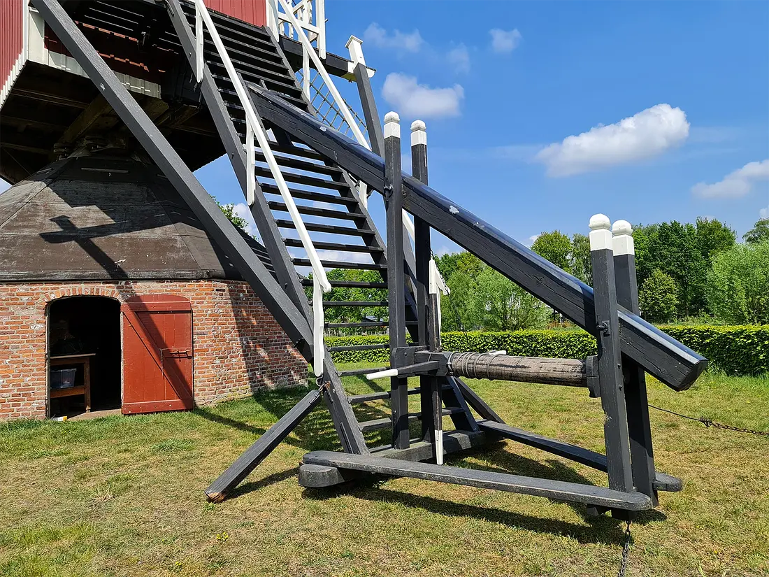 8, Molen 12196 Zeldenrust (Geffen), Pieter Zuijkerbuijk (7-5-2022) | Database Nederlandse molens