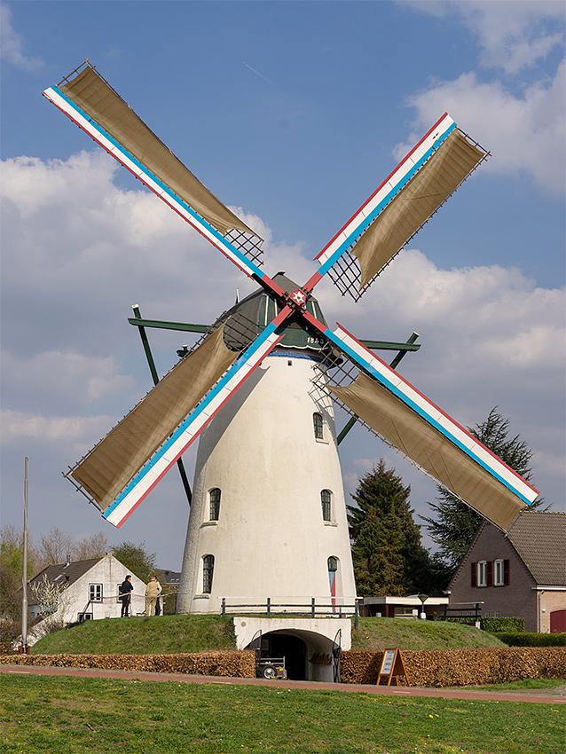 Molen 02608 't Nupke (Geldrop), Marcel van Nies (30-3-2019) | Database Nederlandse molens