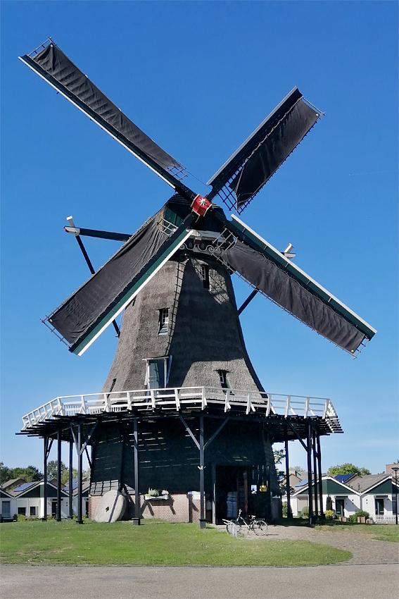 Molen 01596 De Bijenkorf (Gemert), Lukas Vandael (14-9-2019) | Database Nederlandse molens