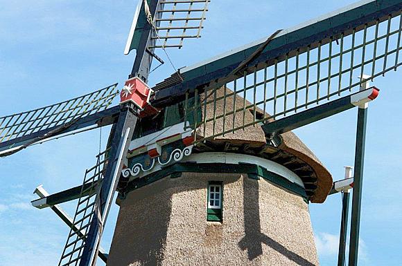 3, Molen 01596 De Bijenkorf (Gemert), Frits Kruishaar (20-8-2011). | Database Nederlandse molens