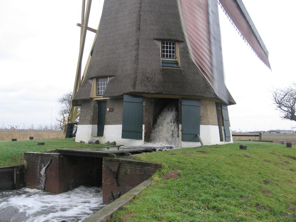 4, Molen 01186 Zuidhollandse Molen (Hank), Johan Straver (15-1-2011) | Database Nederlandse molens