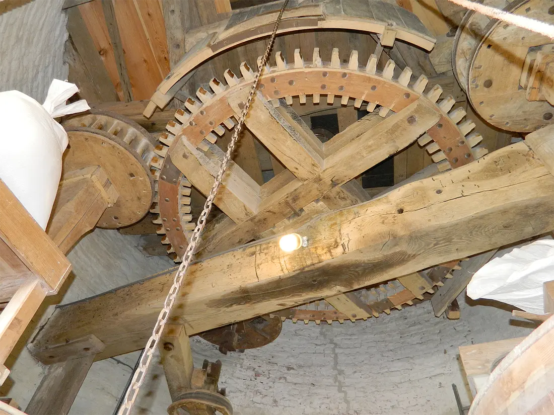 20, Molen 00709 Sancto Antonio / St. Antonius (Halsteren), Vincent Mepschen (31-3-2019)Spoorwiel. | Database Nederlandse molens