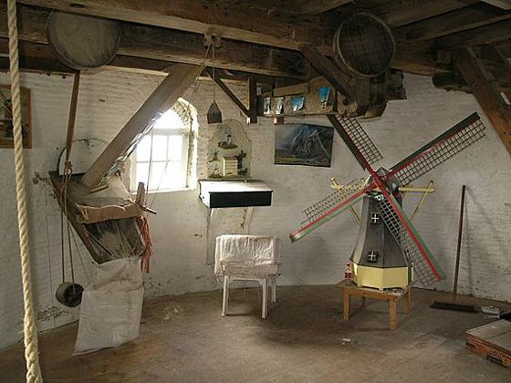 8, Molen 01869 De Vos / Heense Molen (Heensche Molen), Willem Jans (26-3-2006) | Database Nederlandse molens