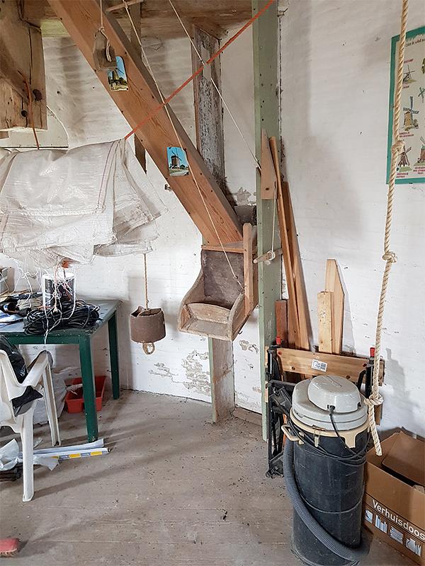 9, Molen 01869 De Vos / Heense Molen (Heensche Molen), Pieter Zuijkerbuijk (18-5-2019) | Database Nederlandse molens
