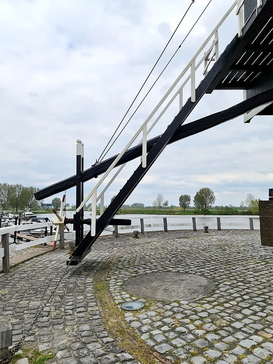 9, Molen 10006 Nr. I (Heusden), Pieter Zuijkerbuijk (22-04-2022) | Database Nederlandse molens