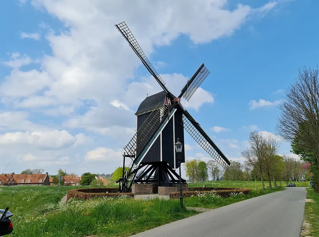 1, Molen 10004 Nr. III (Heusden), Pieter Zuijkerbuijk (22-4-2022) | Database Nederlandse molens