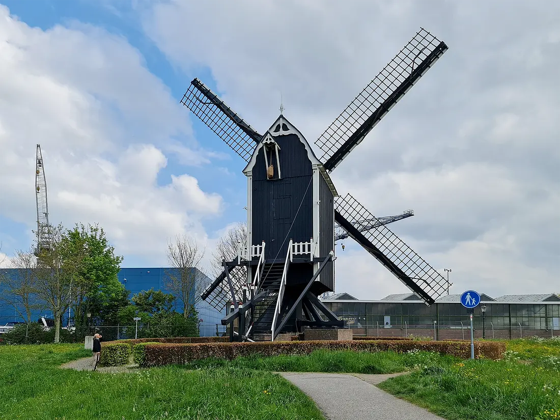 3, Molen 10004 Nr. III (Heusden), Pieter Zuijkerbuijk (22-4-2022) | Database Nederlandse molens