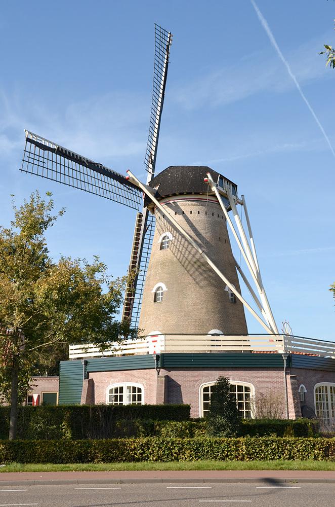 1, Molen 00375 De Couwenberg (Kaatsheuvel), Rob Pols (21-10-2011). | Database Nederlandse molens
