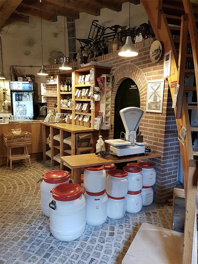 8, Molen 01642 De Lelie (Leur), Pieter Zuijkerbuijk (26-1-2019) | Database Nederlandse molens