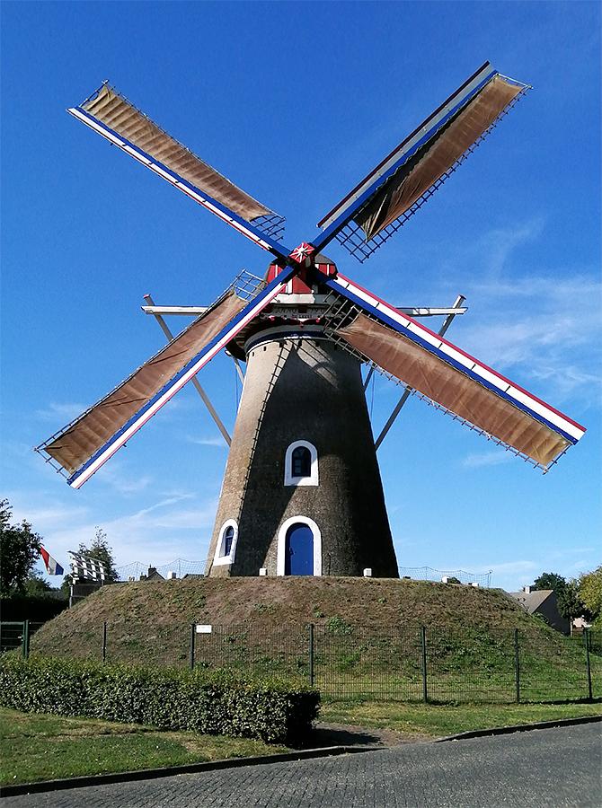 Molen 01562 De Leest (Lieshout), Lukas Vandael (14-09-2019) | Database Nederlandse molens