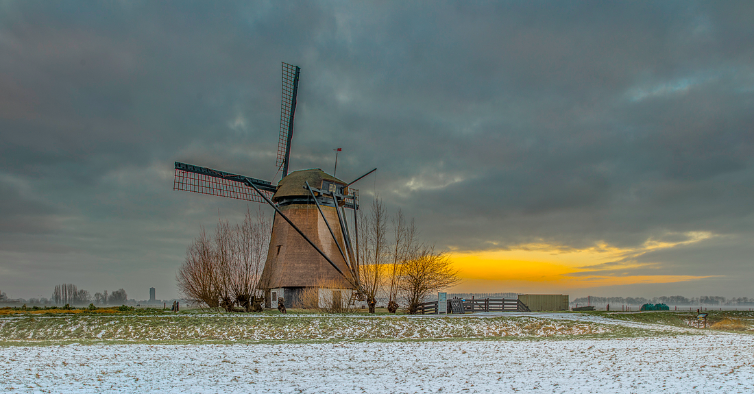 3, Molen 01197 Oude Doornse Molen (Almkerk), Frans van Erp (8-1-2017) | Database Nederlandse molens