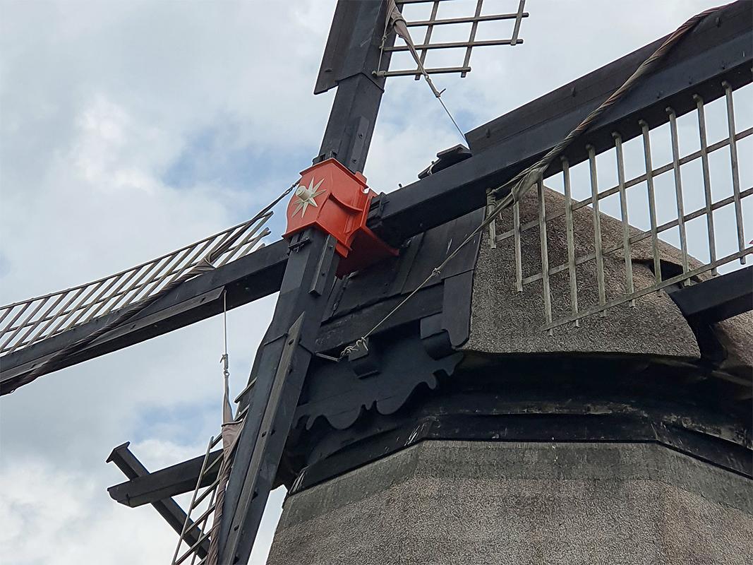 6, Molen 01197 Oude Doornse Molen (Almkerk), Pieter Zuijkerbuijk (20-6-2020) | Database Nederlandse molens