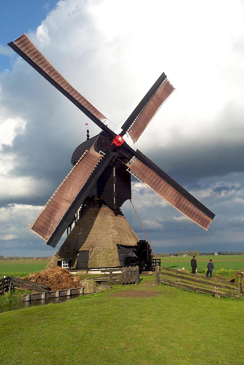 Molen 01206 a Uitwijkse Molen (Sleeuwijk), Theo de Rooij (22-4-2012). | Database Nederlandse molens