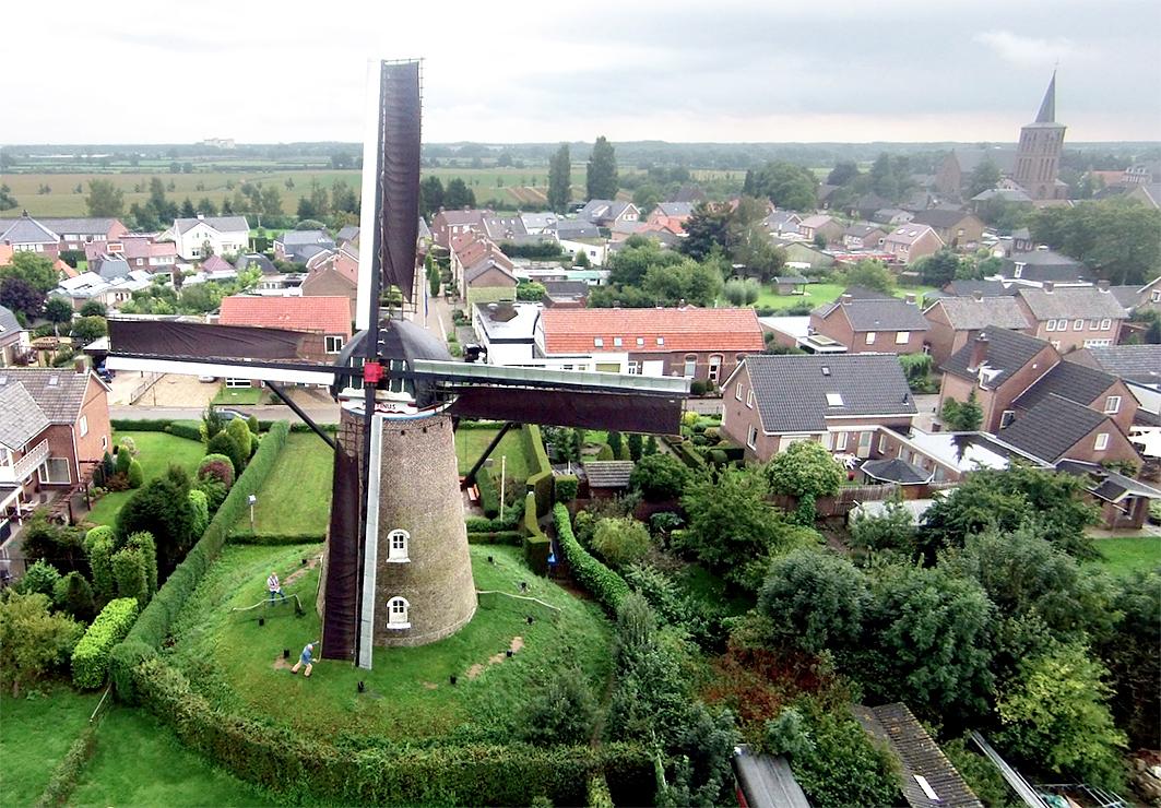 4, Molen 01964 Martinus (Beugen), Rene Pronk (2-9-2015) | Database Nederlandse molens
