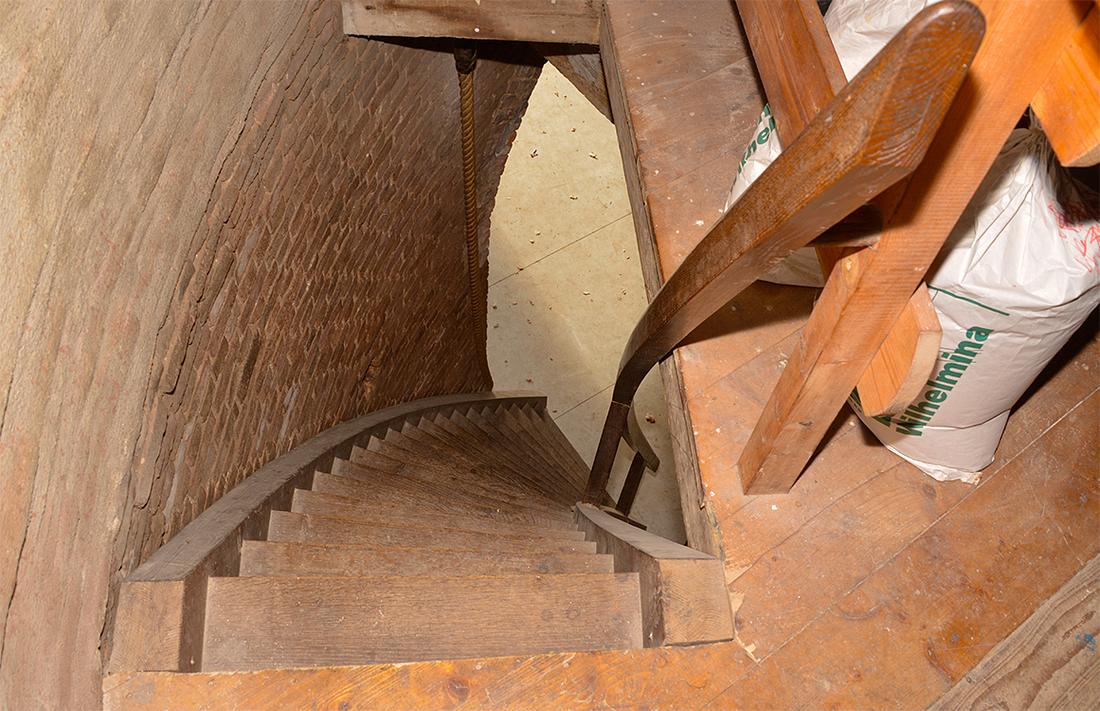 12, Molen 00370 Koningin Wilhelmina (Dongen), Roelof Kluijtmans (23-4-2016) | Database Nederlandse molens