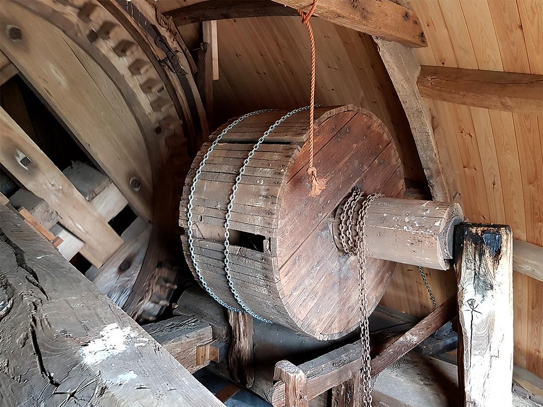 20, Molen 00378 Hertogin van Brabant (Drunen), Pieter Zuijkerbuijk (1-6-2019) | Database Nederlandse molens