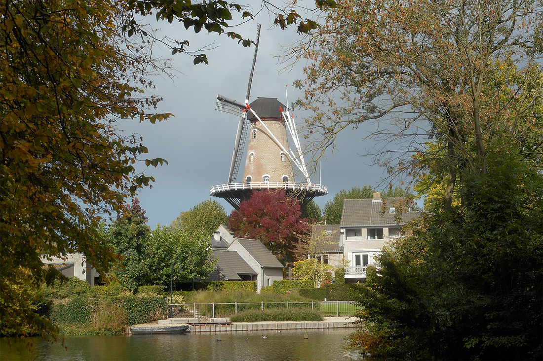 3, Molen 01220 De Nijverheid / v.h. De Raaf (Ravenstein), Rob Slinkert (5-10-2017) | Database Nederlandse molens