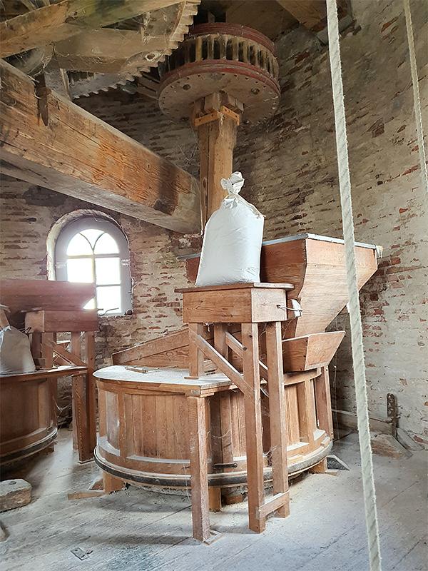 10, Molen 01276 De Twee Gebroeders (Roosendaal), Pieter Zuijkerbuijk (9-11-2019) | Database Nederlandse molens